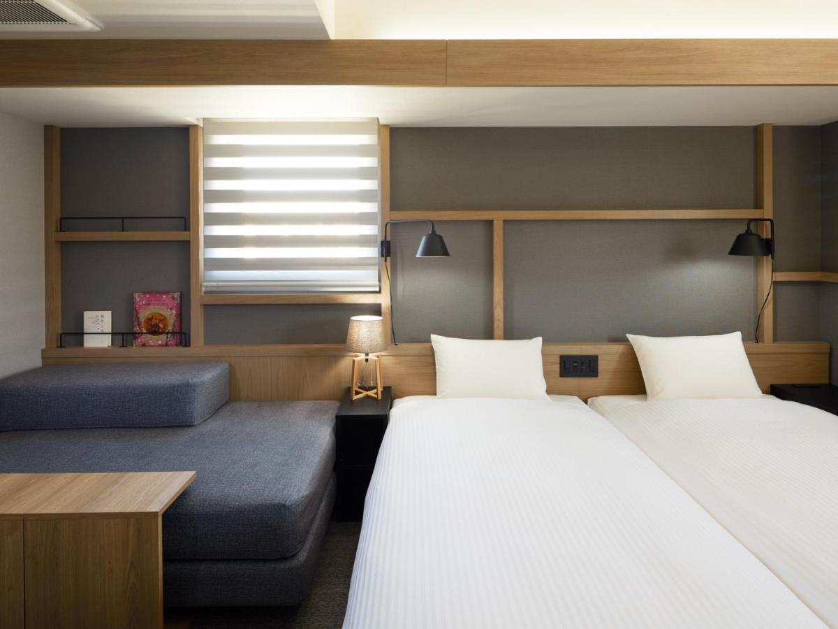 Lamp Light Books Hotel Sapporo Extérieur photo